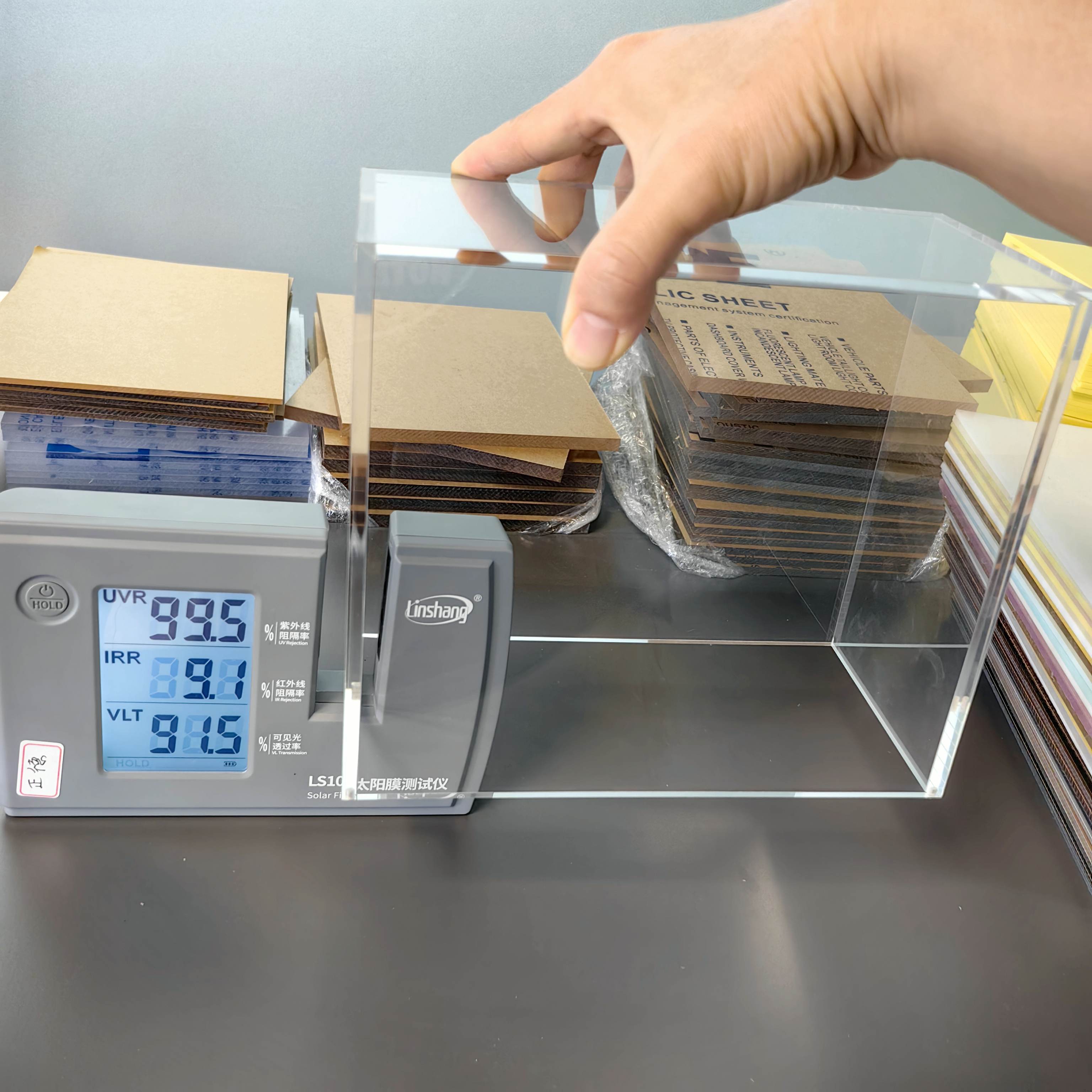 99% UV protection Magnetic Mod - Display Case Acrylic incelemesi ve fiyatı